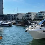 Апартаменты Yacht Park *