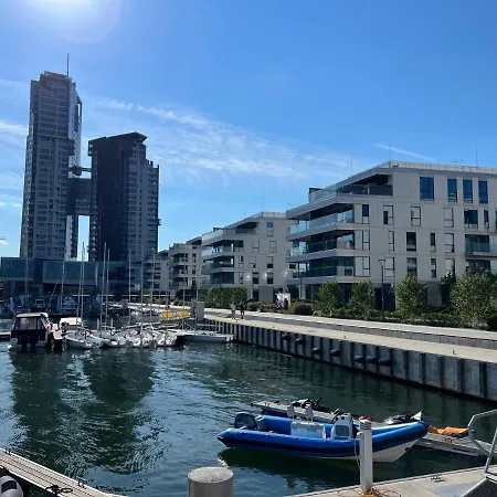 Yacht Park *