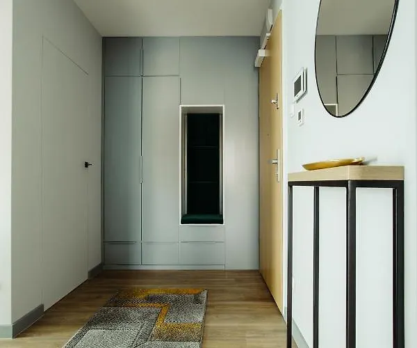 Yacht Park Apartman *